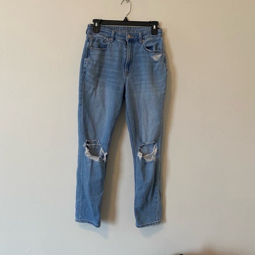 6 American Eagle Blue Distressed Ripped Women's Jeans